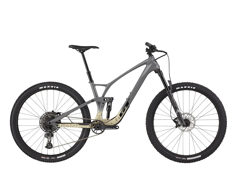 2026 GT (ジーティー) SENSOR ST Carbon Elite (センサー ST カーボン エリート)