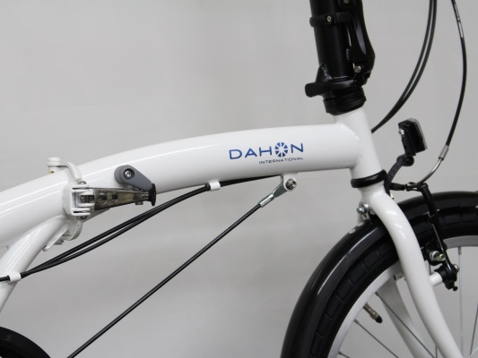 2023 DAHON (ダホン) Gimmick D6 (ギミックD6)【完売】 自転車の通販なら伊丹のカンザキ