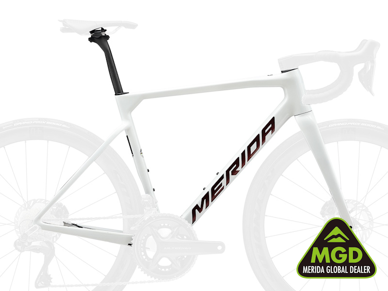 自転車本体 MERIDA SCULTURA8000 メリダ -MERIDA- | ラインナップ | ロードバイク | SCULTURA 8000-E