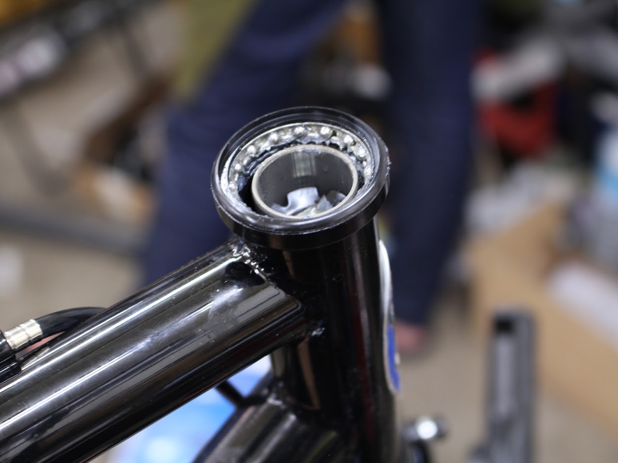 自転車の発送・組み立て工程の説明画像