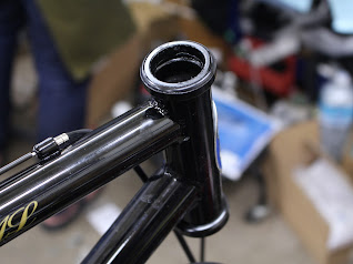 自転車の発送・組み立て工程の説明画像